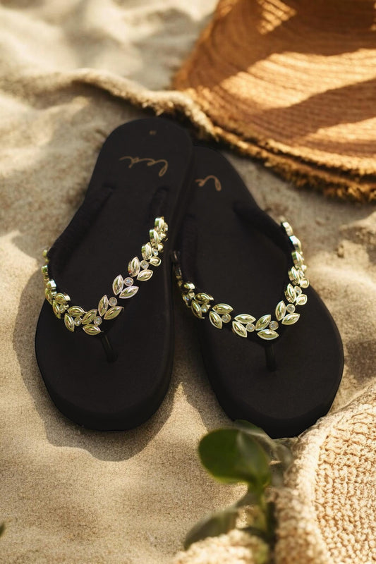 OXALIS IN BLACK