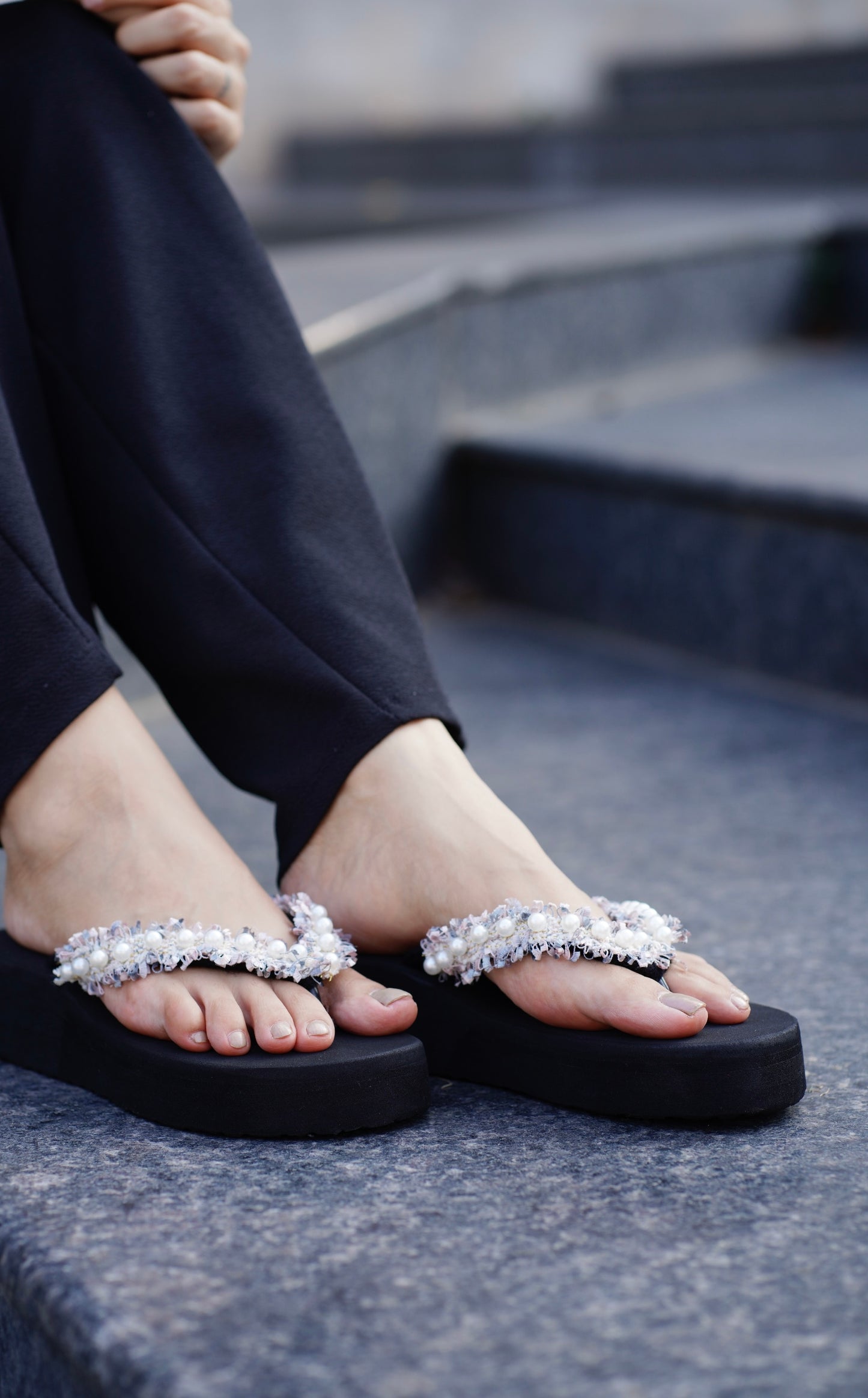 WHITE PEARLS IN BLACK